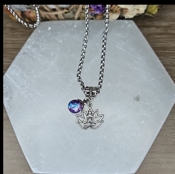 Lotus Flower with Blue Snow Jasper gem stone charm Stainless chain necklace - Picture 2 of 5